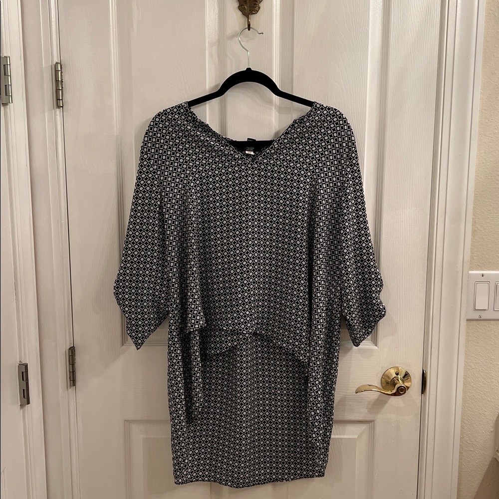 Alfani Black and White Patterned Top